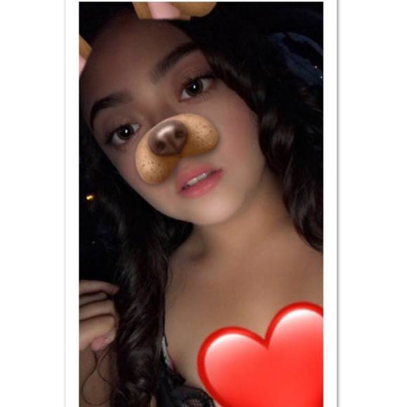 Meet your Posher, Pamela - Picture 1 of 1